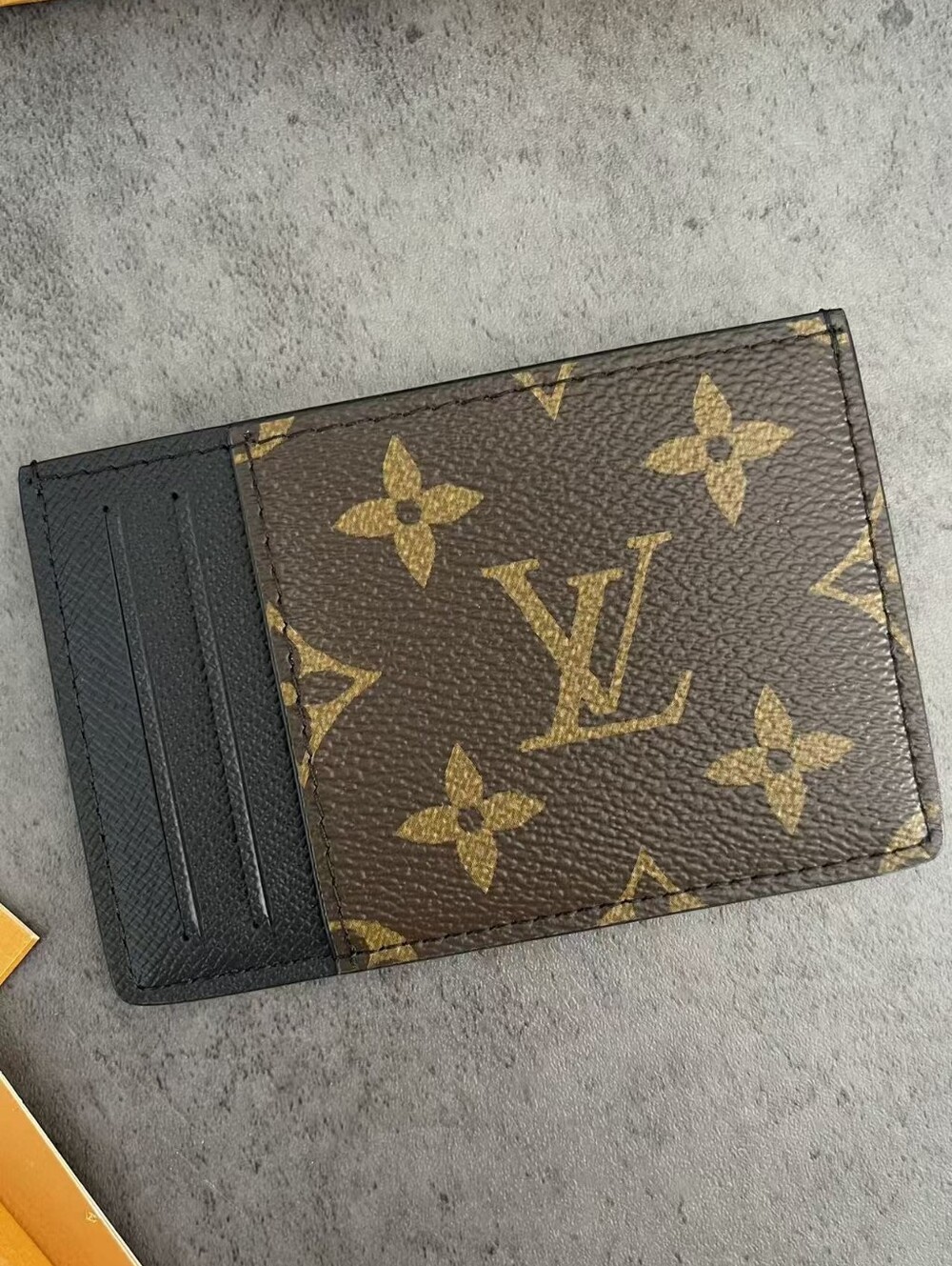Louis Vuitton Neo Card Holder - Picture 3 of 9